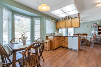 202 10584 153 Street, Surrey, BC, Surrey — Townhouse for sale