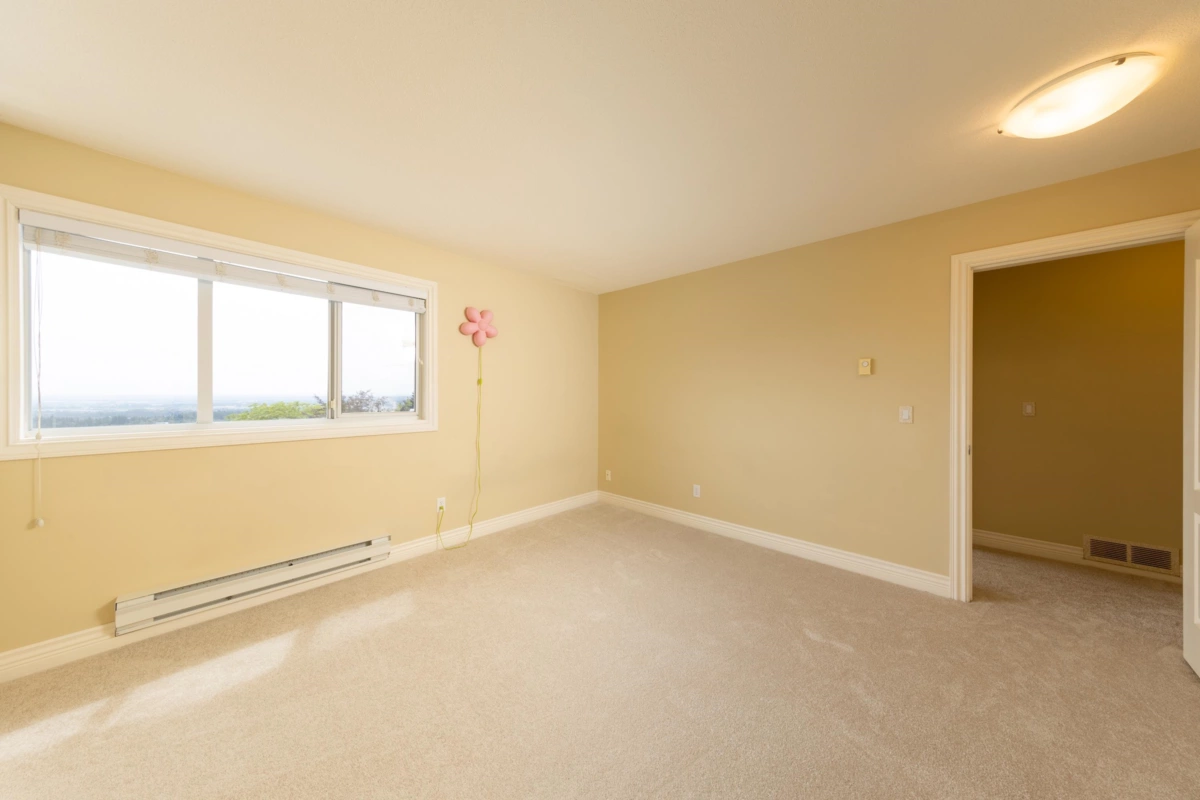 Hallway Photo of 3066 Tanager Court, Coquitlam, BC