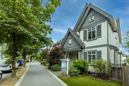 14681 Winter Crescent, Surrey, BC, Surrey — Single Family Residence for sale