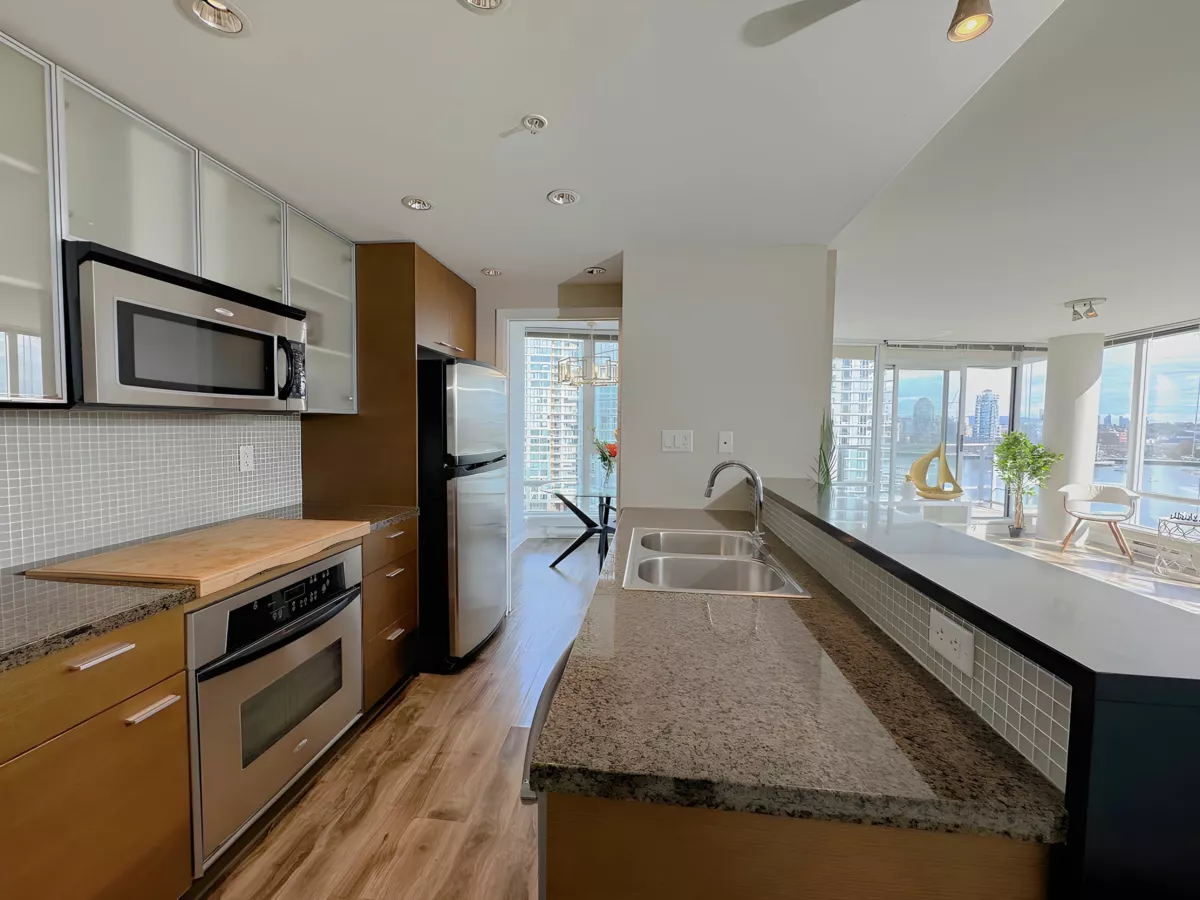 Breakfast Nook Photo of 1506 980 Cooperage Way, Vancouver, BC