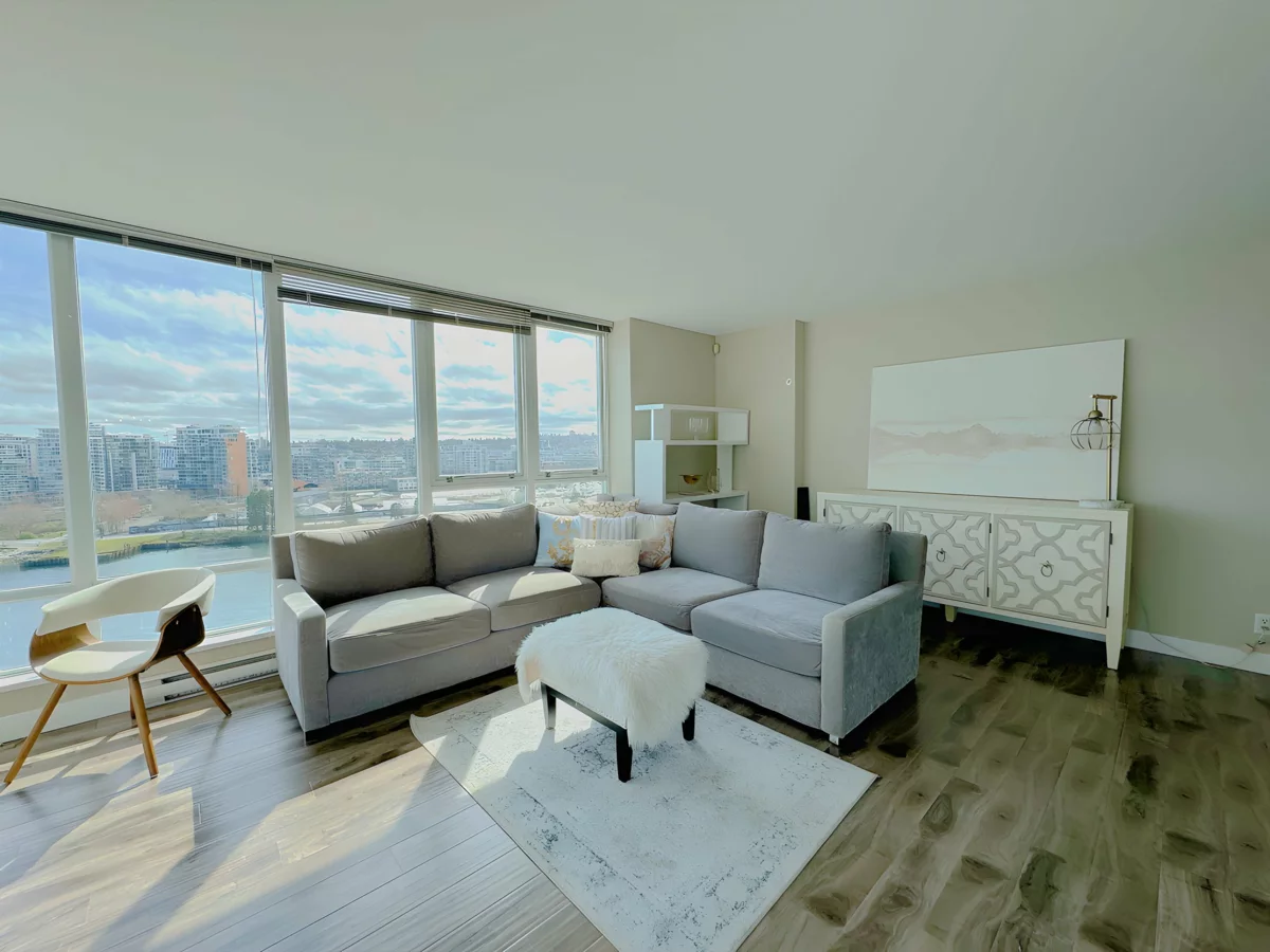 Kitchen Photo of 1506 980 Cooperage Way, Vancouver, BC