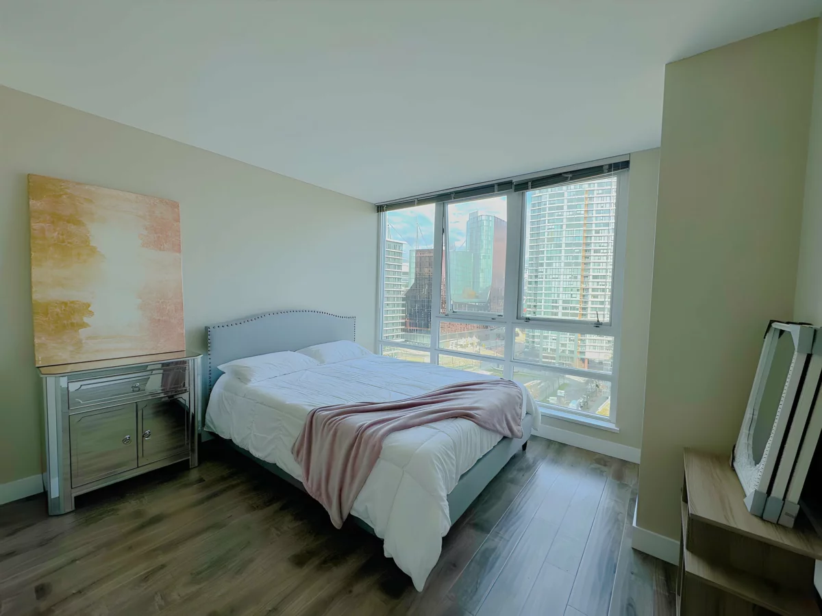 Primary Bathroom Photo of 1506 980 Cooperage Way, Vancouver, BC