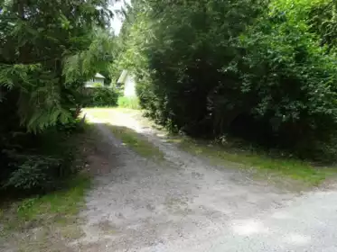 539 Hough Road, Gibsons, BC, Gibsons — Single Family Residence for sale