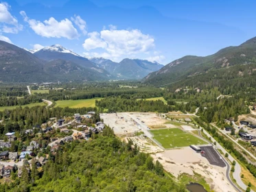 27 7362 E Pemberton Farm Road, Pemberton, BC, Pemberton —  bed land for sale