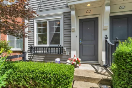 52 7238 189 Street, Surrey, BC, Surrey — Townhouse for sale