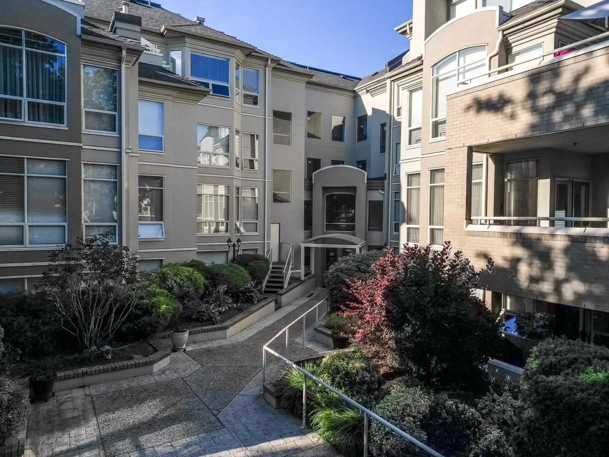 Living Room Photo of 109N 1100 56 Street, Delta, BC