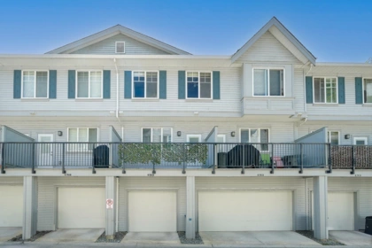 50 5858 142 Street, Surrey, BC, Surrey — Townhouse for sale