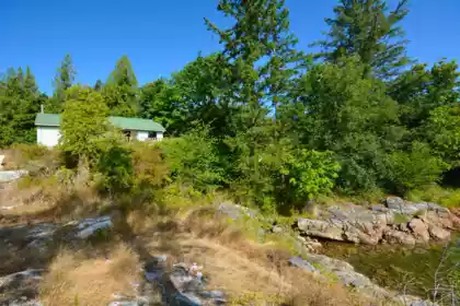 4332 Garden Bay Road, Garden Bay, BC, Garden Bay — Single Family Residence for sale