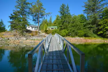 4332 Garden Bay Road, Garden Bay, BC, Garden Bay — Single Family Residence for sale