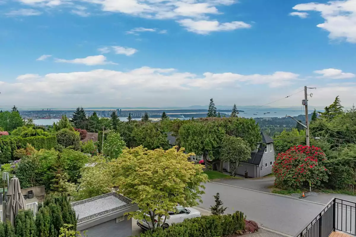 Backyard Photo of 4061 St. Pauls Avenue, North Vancouver, BC