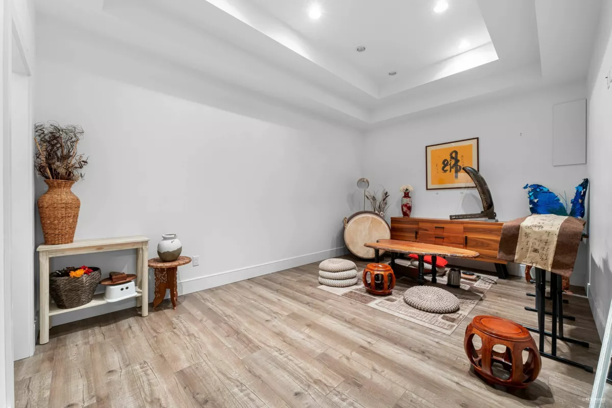 Swimming Pool Photo of 4061 St. Pauls Avenue, North Vancouver, BC