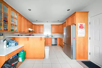 Breakfast Nook Photo of 6789 Gilley Avenue, Burnaby, BC