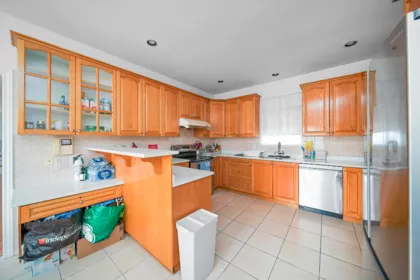 Primary Bedroom Photo of 6789 Gilley Avenue, Burnaby, BC