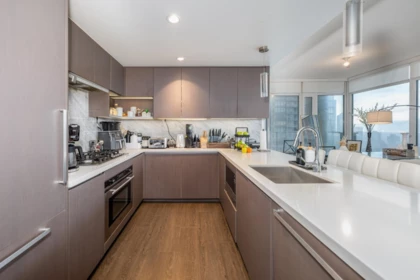 2807 6538 Nelson Avenue, Burnaby, BC, Burnaby — Apartment/Condo for sale