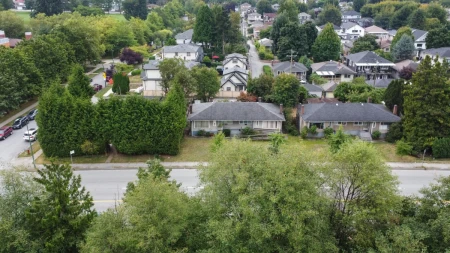 Primary Bedroom Photo of 2578 S Grandview Highway, Vancouver, BC