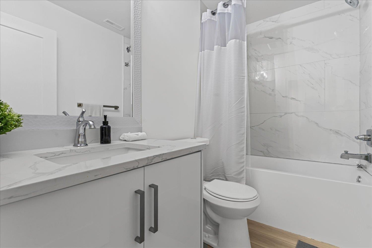 Front Yard Photo of 1684 Mckenzie Road, Abbotsford, BC