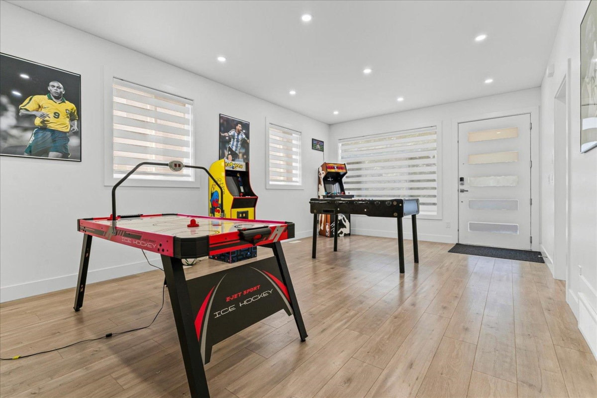 Outdoor Patio Photo of 1684 Mckenzie Road, Abbotsford, BC