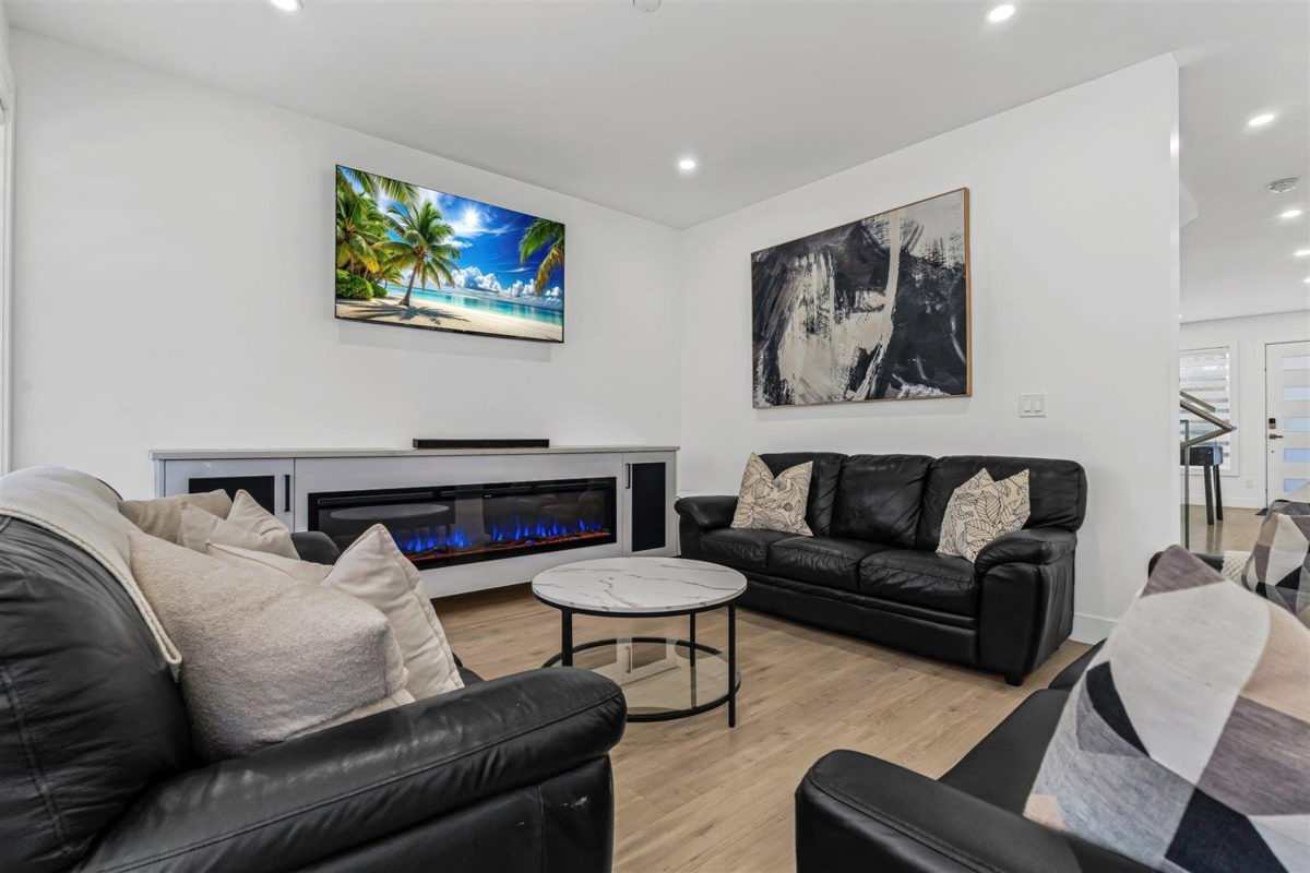 Primary Bedroom Photo of 1684 Mckenzie Road, Abbotsford, BC