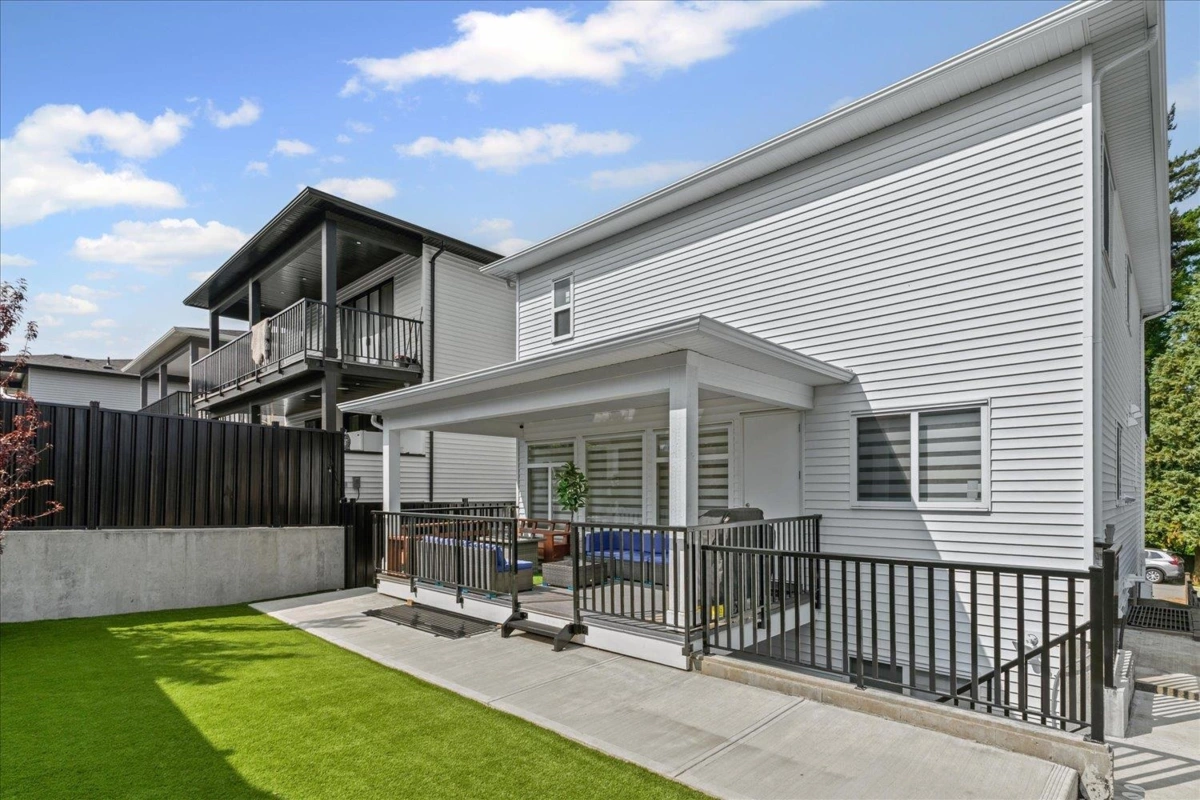 Swimming Pool Photo of 1684 Mckenzie Road, Abbotsford, BC