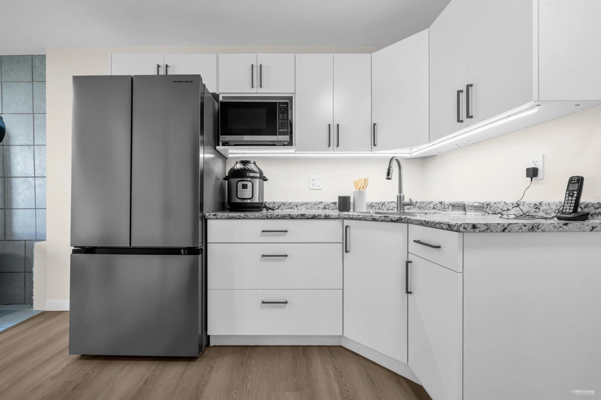 Laundry Room Photo of 26580 28b Avenue, Langley, BC