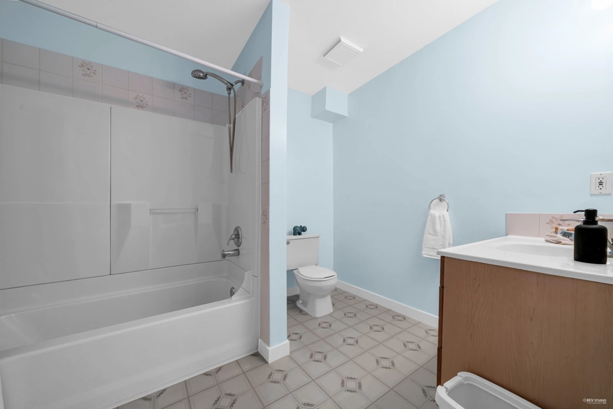 Outdoor Deck Photo of 26580 28b Avenue, Langley, BC