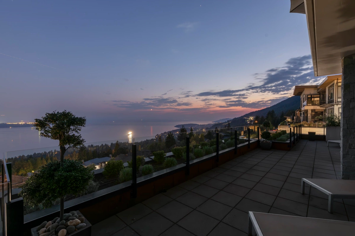 Backyard Photo of 2780 Highgrove Place, West Vancouver, BC