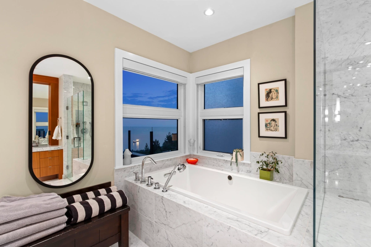 Basement Recreation Room Photo of 2780 Highgrove Place, West Vancouver, BC