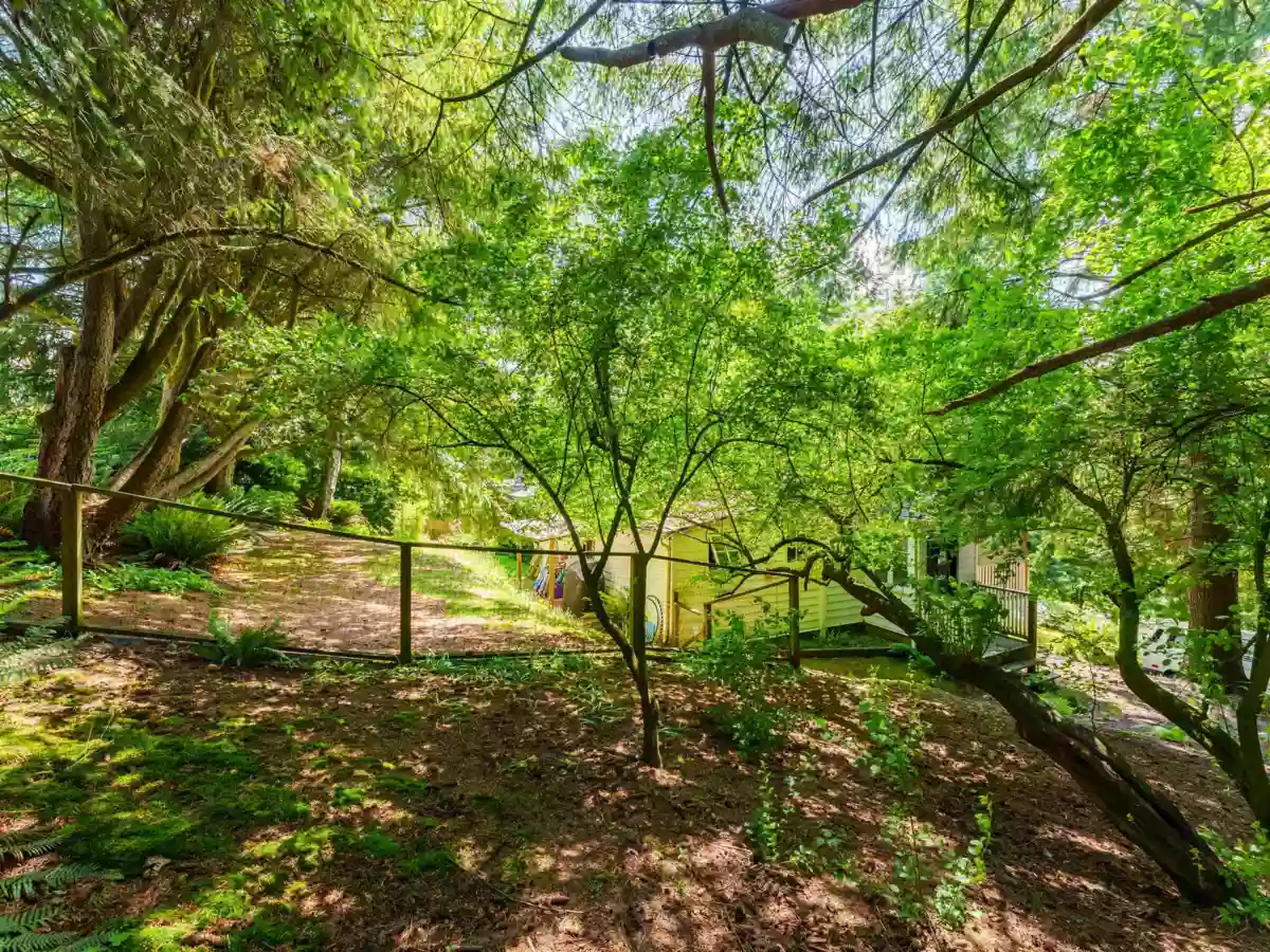 Primary Bedroom Photo of 4150 Dollarton Highway, North Vancouver, BC