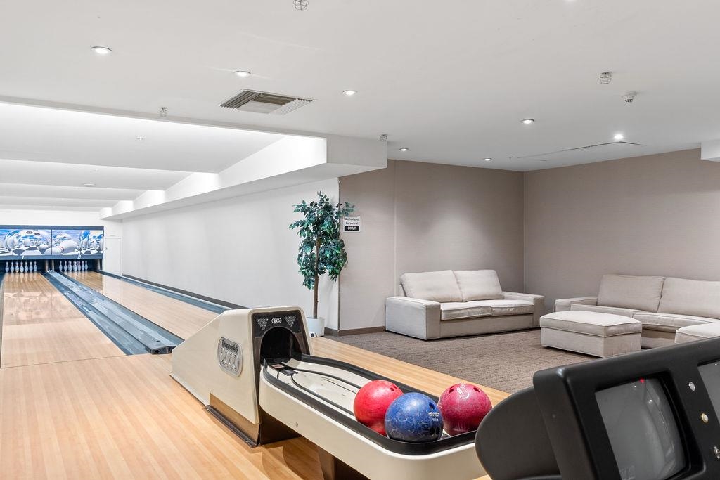 Staircase Photo of 801 980 Cooperage Way, Vancouver, BC