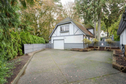 Fitness Center Photo Near 17352 26a Avenue, White Rock, BC