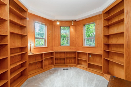 Office / Den Photo of 17352 26a Avenue, White Rock, BC