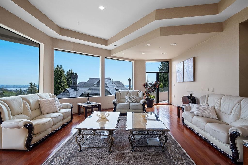 Bedroom 3 Photo of 2490 Westhill Court, West Vancouver, BC
