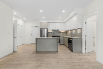 Walk-In Closet Photo of 122 13788 76 Avenue, Surrey, BC