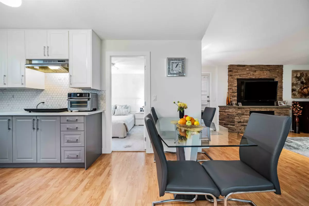 Garage Interior Photo of 16615 61 Avenue, Surrey, BC