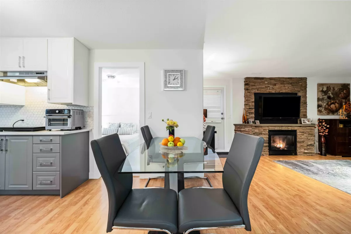 Outdoor Deck Photo of 16615 61 Avenue, Surrey, BC