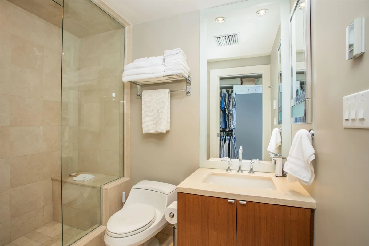 Bedroom 2 Photo of 605 628 Kinghorne Mews, Vancouver, BC