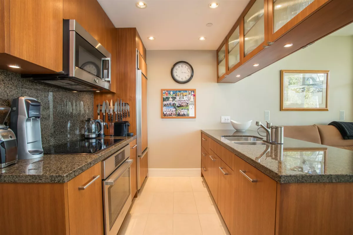 Breakfast Nook Photo of 605 628 Kinghorne Mews, Vancouver, BC