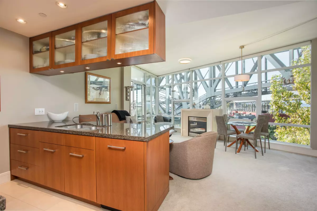 Pantry Photo of 605 628 Kinghorne Mews, Vancouver, BC