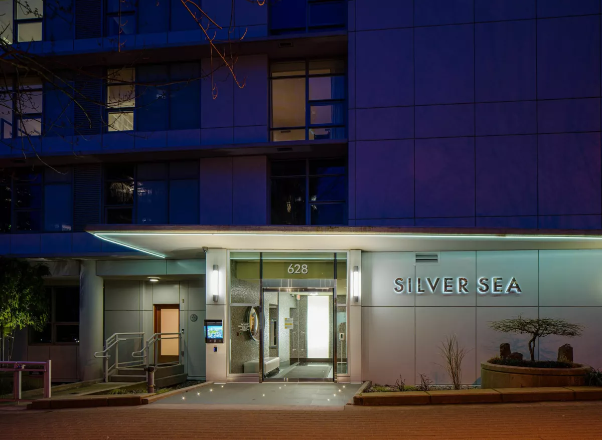 Swimming Pool Photo of 605 628 Kinghorne Mews, Vancouver, BC