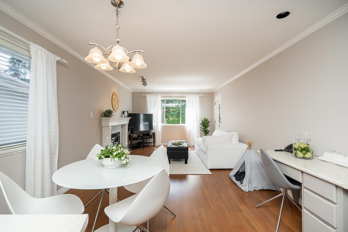 Family Room Photo of 1932 Jacana Avenue, Port Coquitlam, BC