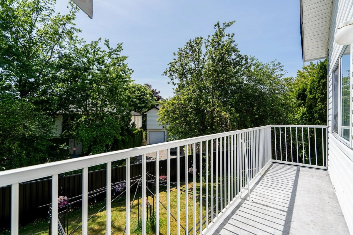 Loft / Bonus Room Photo of 1932 Jacana Avenue, Port Coquitlam, BC
