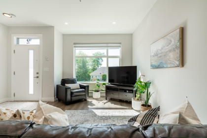 2 1211 Eighth Avenue, New Westminster, BC, New Westminster — Townhouse for sale