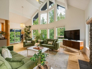 16 Garibaldi Drive, Whistler, BC, Whistler — Single Family Residence for sale