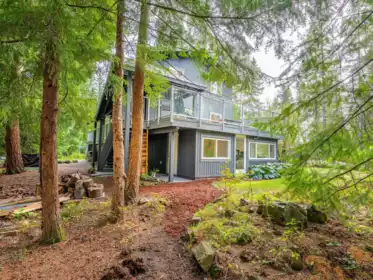 Staircase Photo of 16 Garibaldi Drive, Whistler, BC