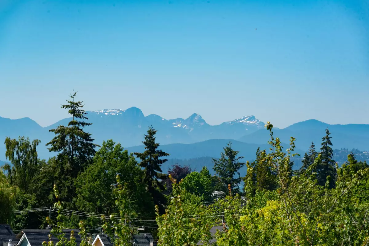 Basement Recreation Room Photo of 420 3440 W Broadway, Vancouver, BC