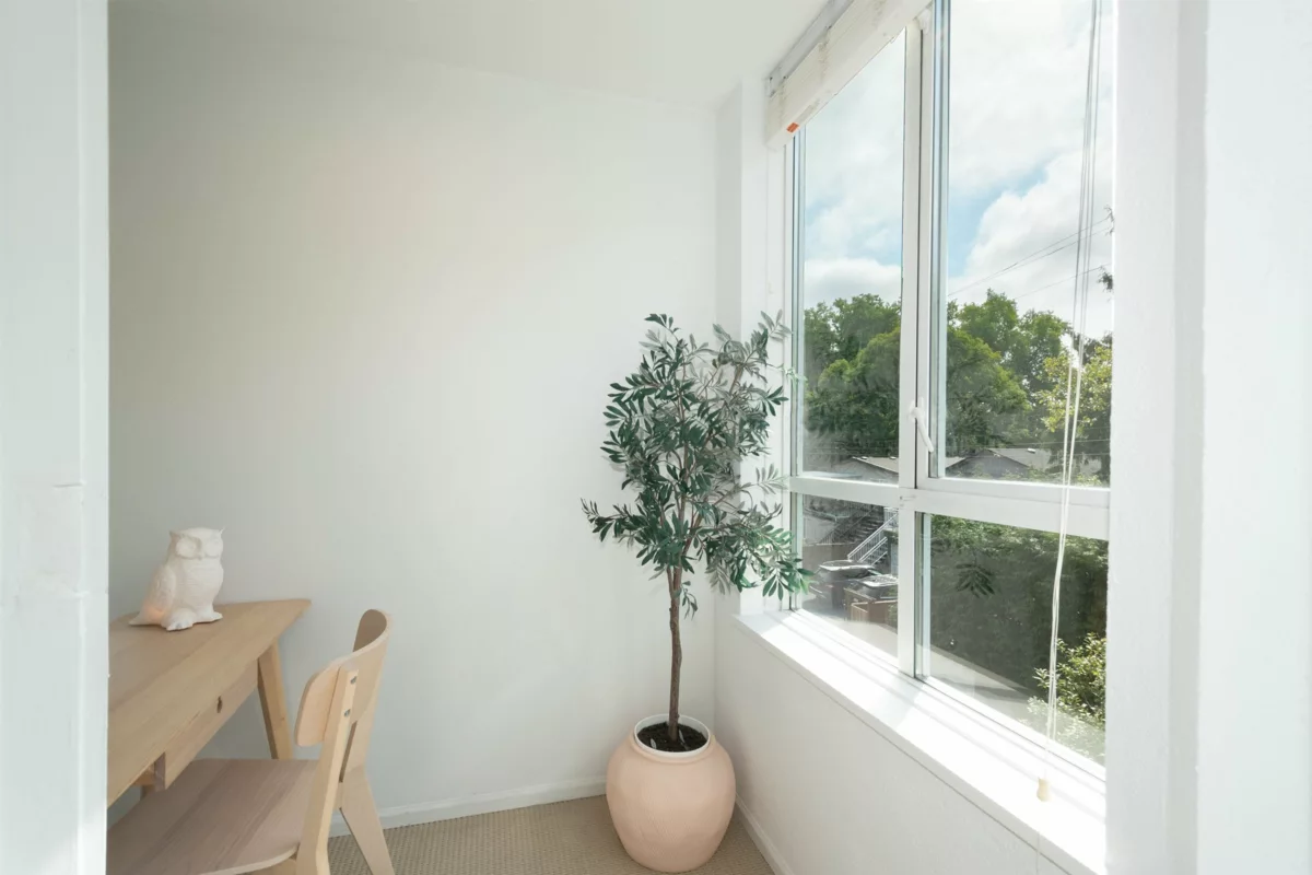 Hallway Photo of 420 3440 W Broadway, Vancouver, BC