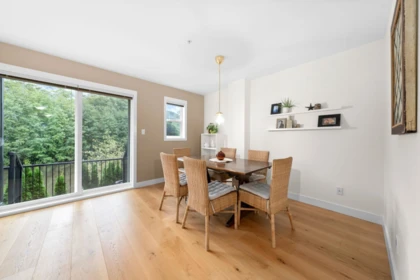 18 1204 Main Street, Squamish, BC, Squamish — Townhouse for sale