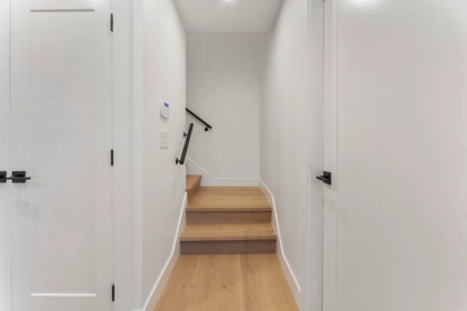 Entry Foyer Photo of 1 2138 W 48th Avenue, Vancouver, BC