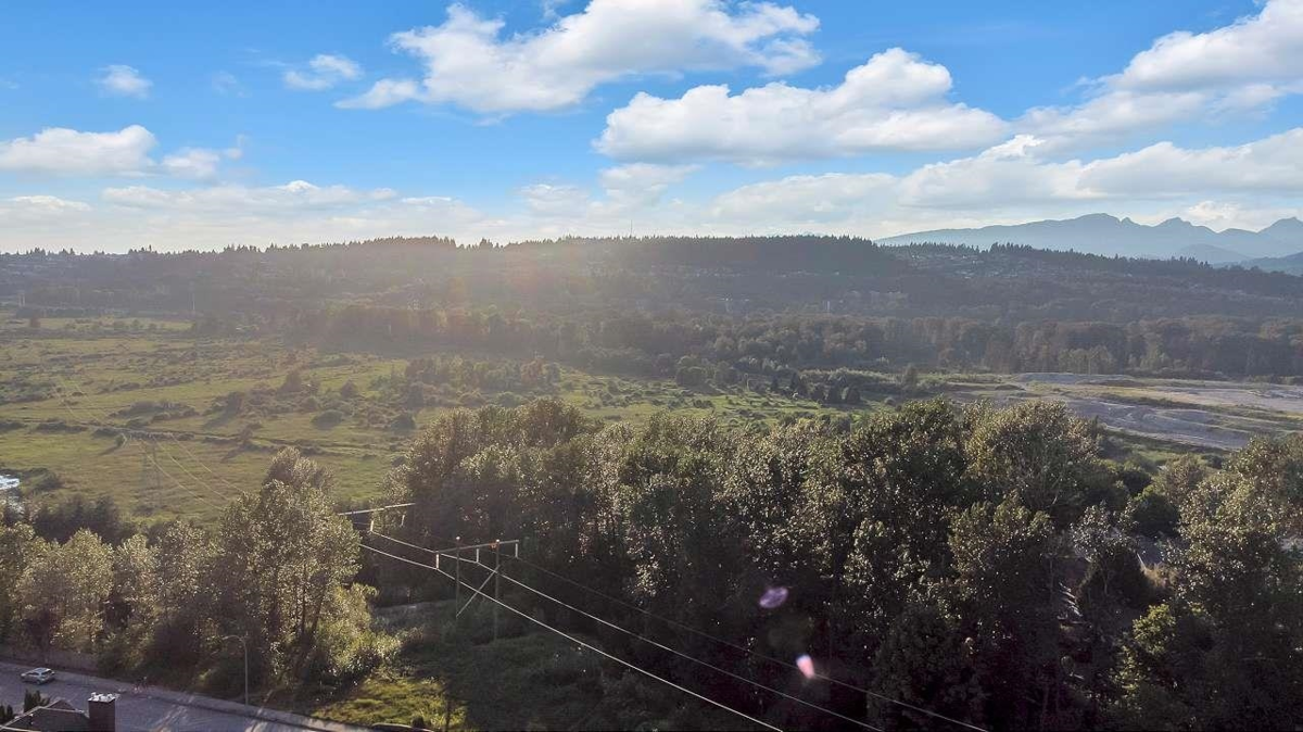 Dining Area Photo of 2658 Klassen Court, Port Coquitlam, BC