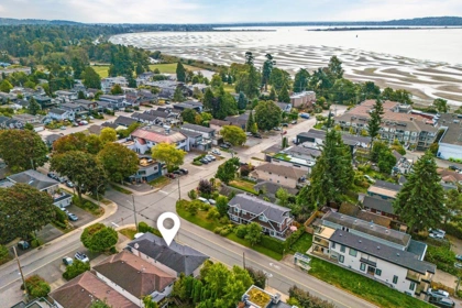 907 Maple Street, White Rock, BC, White Rock — Single Family Residence for sale